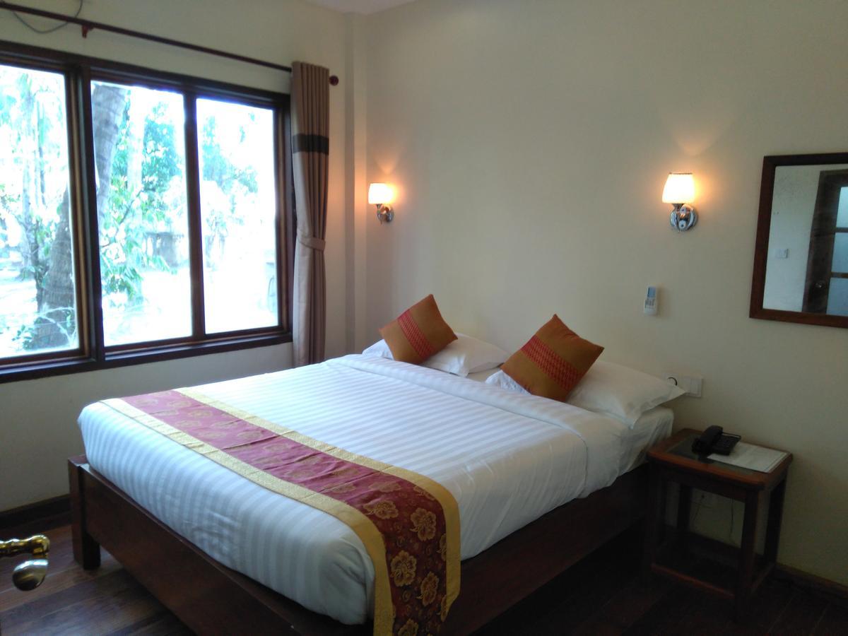 Kyaw Myanmar Hotel Gyeiktaw Extérieur photo